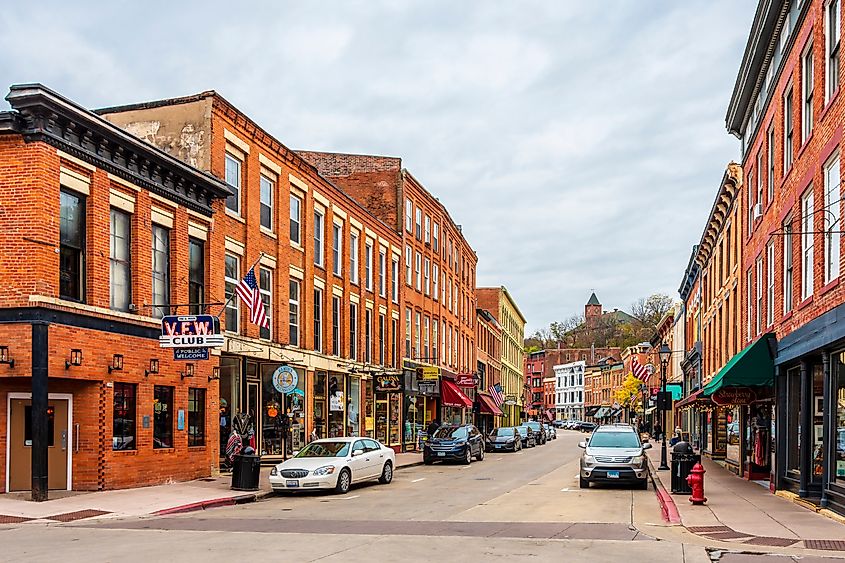 The Main Street in Galena, Illinois, lined with historical buildings. Editorial credit: Nejdet Duzen / Shutterstock.com.